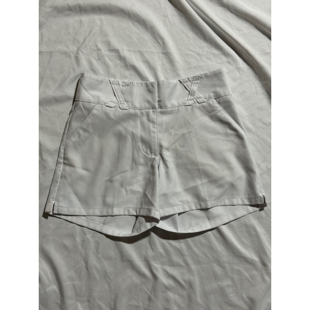 Adidas White golf  Shorts Size M